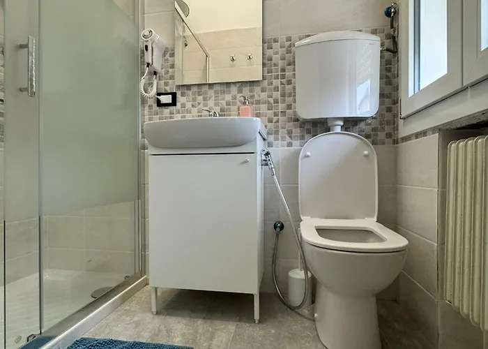 Casa Duca D'aosta 3* Μέστρε